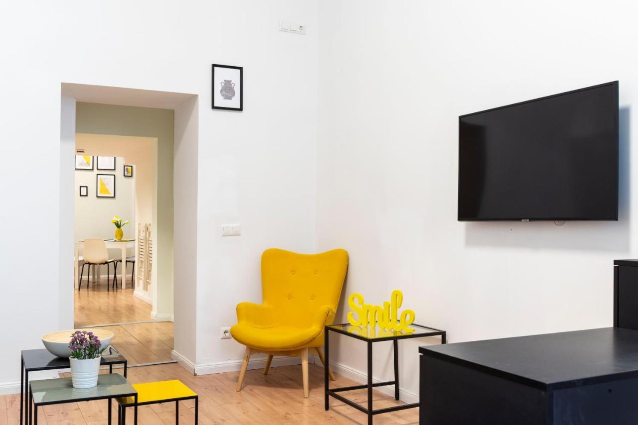 ברלין Ll Modern Dream With Ac&High Ceilings 3 Bedrooms מראה חיצוני תמונה